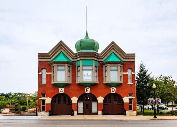 The city of Aurora in Illinois